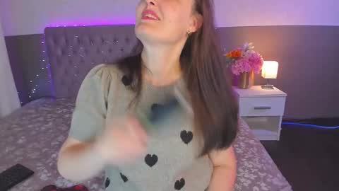 NathalyStars online show from March 2026 01:33:02 PM