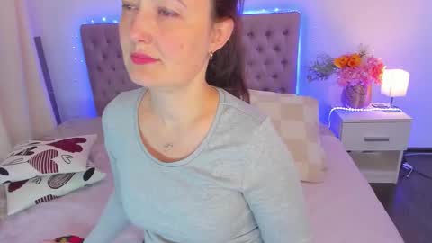 NathalyStars online show from April 2026 12:22:01 PM