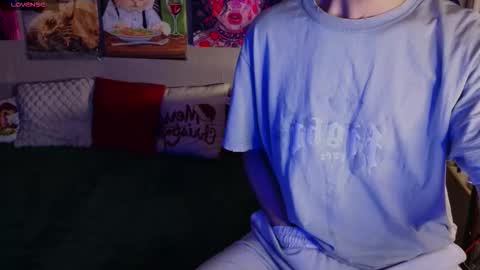 Snapshot of nathanbruce chatting on October 2025 02:42:02 PM N A T H AN online show from October 2025 02:42:02 PM