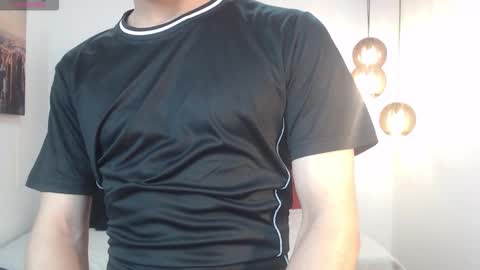 Snapshot of nathanclay chatting on November 2025 05:28:02 AM nathanclay online show from November 2025 05:28:02 AM