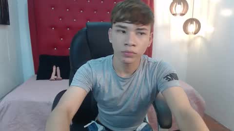 Snapshot of nathanclay chatting on November 2025 04:11:01 AM nathanclay online show from November 2025 04:11:01 AM