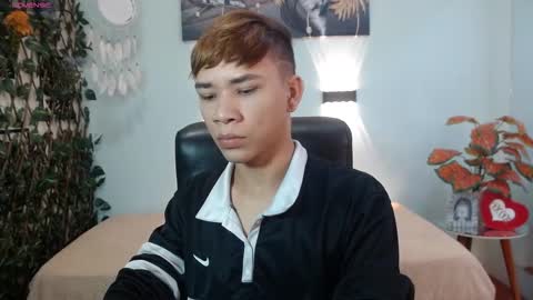 Snapshot of nathanclay chatting on December 2025 03:46:01 AM nathanclay online show from December 2025 03:46:01 AM