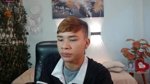 Snapshot of nathanclay chatting on December 2025 03:15:01 AM nathanclay online show from December 2025 03:15:01 AM