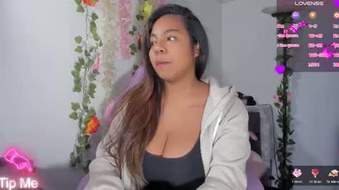 Snapshot of nathasha_jhonsom_ chatting on July 2026 11:35:01 AM Naty online show from July 2026 11:35:01 AM