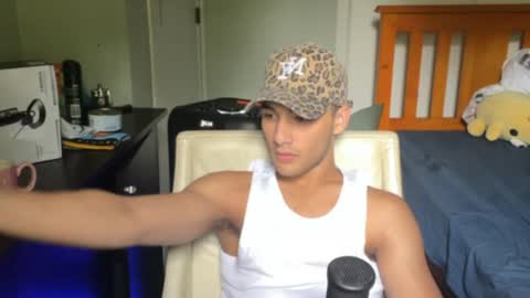 native_boy2 online show from February 2026 08:35:02 PM