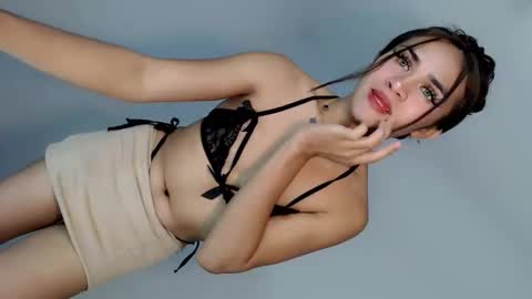 Nathalie smith online show from April 2026 02:26:02 AM