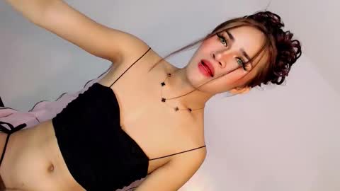Snapshot of nattayah chatting on April 2026 02:24:02 AM Nathalie smith online show from April 2026 02:24:02 AM