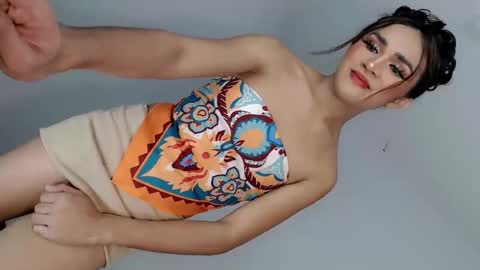Snapshot of nattayah chatting on May 2026 06:43:01 AM Nathalie smith online show from May 2026 06:43:01 AM
