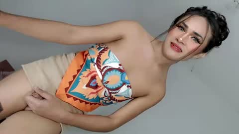 Snapshot of nattayah chatting on June 2026 10:15:01 AM Nathalie smith online show from June 2026 10:15:01 AM