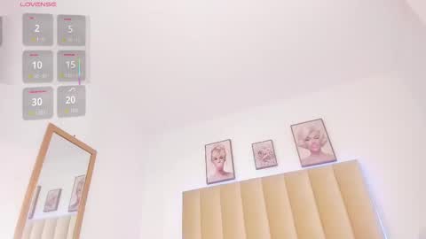 natti_london online show from September 2025 05:24:01 PM