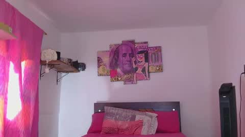 natalia online show from December 2024 02:21:01 PM