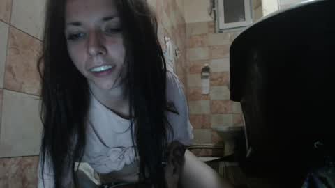 Chloe online show from July 2026 07:04:01 PM