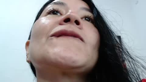 Snapshot of naturally_mature chatting on April 2026 07:22:01 AM Sammy online show from April 2026 07:22:01 AM
