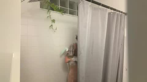 Snapshot of nature_boiii chatting on November 2025 05:17:02 AM nature_boiii online show from November 2025 05:17:02 AM