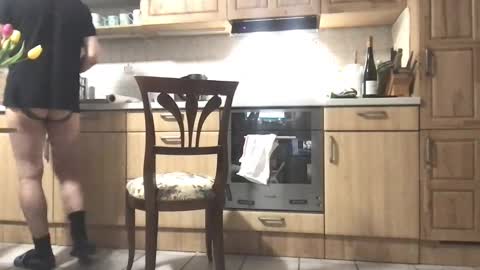 Nature online show from March 2025 05:57:02 PM