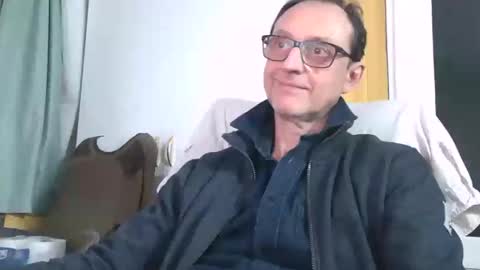 Snapshot of naturista25 chatting on November 2025 03:34:01 PM naturista25 online show from November 2025 03:34:01 PM