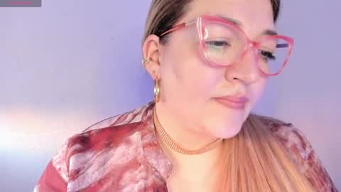 Nataly online show from April 2026 06:16:01 PM