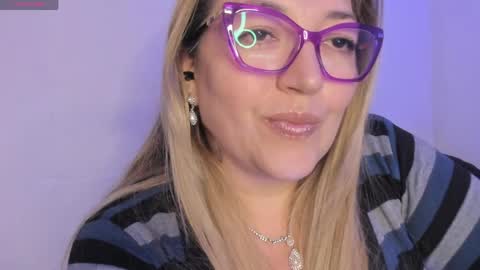 Nataly online show from May 2026 12:07:01 AM