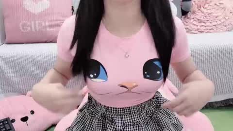 Kiki online show from September 2025 02:22:02 AM