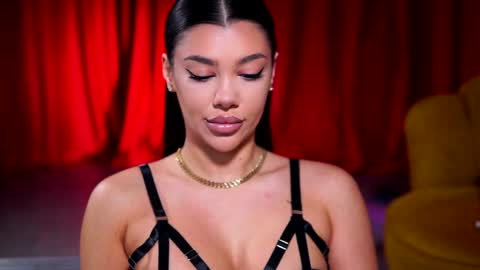 Snapshot of natydesiree chatting on January 2025 07:13:02 PM Naty online show from January 2025 07:13:02 PM