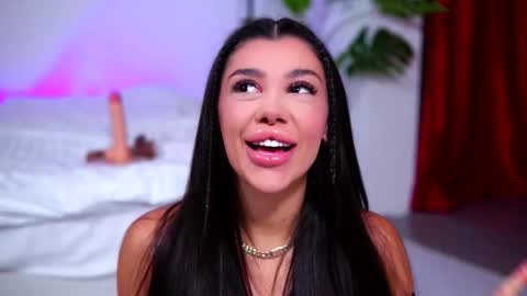 Snapshot of natydesiree chatting on September 2025 07:23:01 AM Naty online show from September 2025 07:23:01 AM