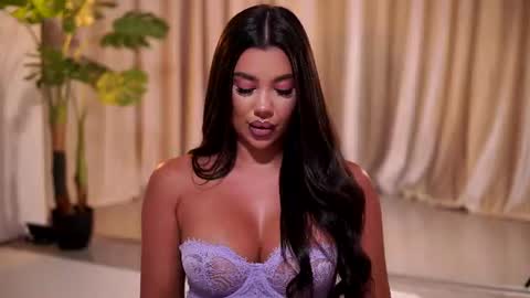 Naty online show from July 2026 07:27:02 PM