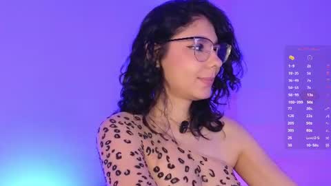 Snapshot of natysaenz1 chatting on June 2026 09:45:02 AM Natalia online show from June 2026 09:45:02 AM