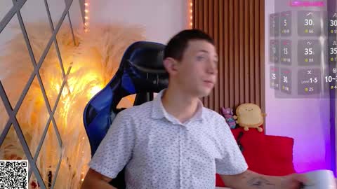 Christopher  Chris online show from September 2025 11:35:02 AM