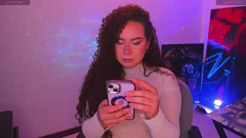 Snapshot of naughty_butt chatting on May 2026 12:17:01 AM Megan online show from May 2026 12:17:01 AM