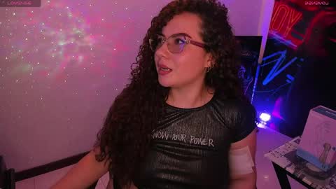 Snapshot of naughty_butt chatting on May 2026 02:19:01 AM Megan online show from May 2026 02:19:01 AM
