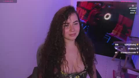 Snapshot of naughty_butt chatting on June 2026 04:22:02 AM Megan online show from June 2026 04:22:02 AM