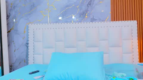 SASHA  online show from September 2025 07:26:01 PM