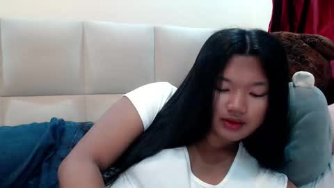 KATE online show from October 2025 02:50:01 PM