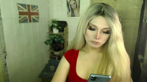 Snapshot of naughty_kim20 chatting on June 2026 01:17:02 AM alexa online show from June 2026 01:17:02 AM