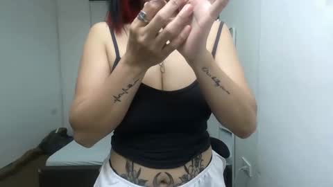 Snapshot of naughty_mariaxx chatting on April 2026 05:34:01 AM Maria online show from April 2026 05:34:01 AM