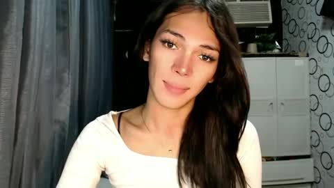 Snapshot of naughty_princess24 chatting on July 2026 08:52:01 PM Ariela online show from July 2026 08:52:01 PM