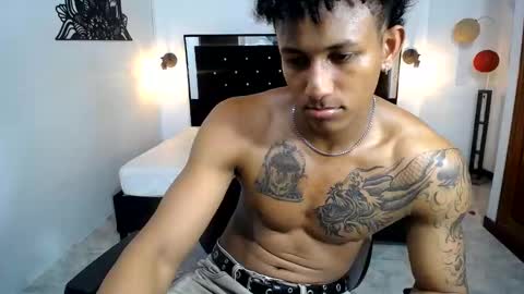 Snapshot of naughty_sebas_ chatting on February 2025 12:05:01 AM SEBAS online show from February 2025 12:05:01 AM