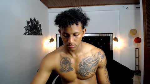 Snapshot of naughty_sebas_ chatting on February 2025 10:09:02 PM SEBAS online show from February 2025 10:09:02 PM
