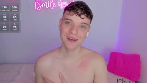 Snapshot of naughty_twink_ chatting on May 2026 05:09:01 PM Noah online show from May 2026 05:09:01 PM