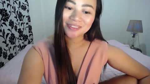 Snapshot of naughtyandsweetx chatting on January 2025 01:06:02 PM May online show from January 2025 01:06:02 PM