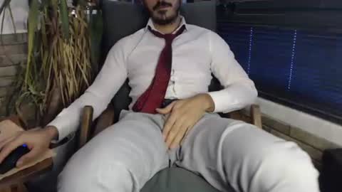 naughty pervert masterboy online show from January 2025 02:07:01 PM