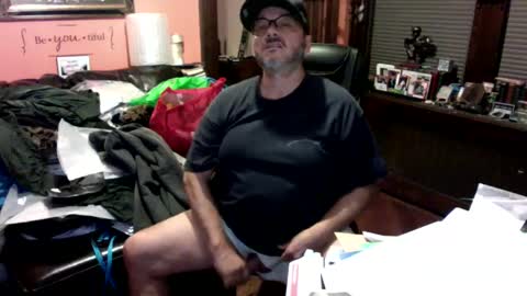 Snapshot of naughtybone chatting on October 2025 03:06:02 AM naughtybone online show from October 2025 03:06:02 AM