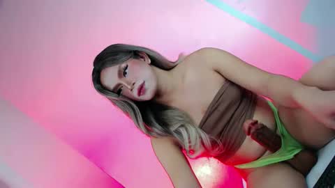Snapshot of naughtybynight28 chatting on April 2026 03:33:02 PM naughtybynight28 online show from April 2026 03:33:02 PM