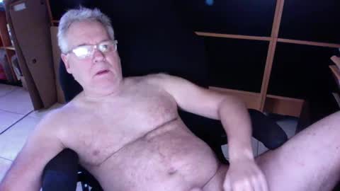 Snapshot of naughtydaddyla chatting on December 2024 07:26:02 PM naughtydaddyla online show from December 2024 07:26:02 PM