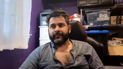 sakhtlaundaz online show from November 2025 02:07:02 PM