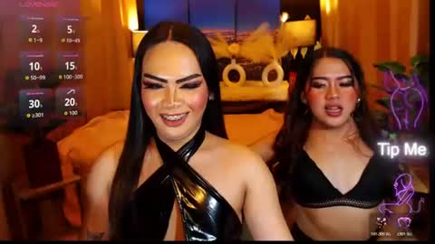 Snapshot of naughtyfridah chatting on June 2026 06:12:01 PM naughtyfridah online show from June 2026 06:12:01 PM