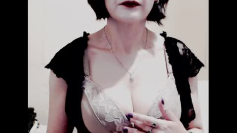 Snapshot of naughtyjenniferxx chatting on June 2026 11:53:01 AM Jenny online show from June 2026 11:53:01 AM
