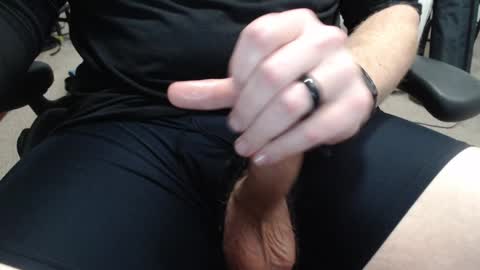 Snapshot of naughtyjohn77 chatting on December 2024 02:33:02 AM naughtyjohn77 online show from December 2024 02:33:02 AM