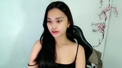 ELISE online show from April 2026 07:58:02 AM