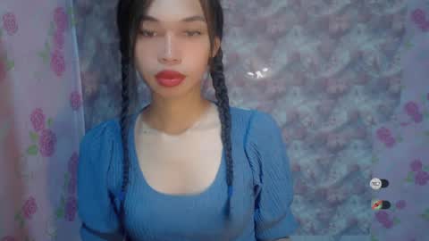 Snapshot of naughtysunshinepinay chatting on July 2026 11:30:02 PM Celine online show from July 2026 11:30:02 PM